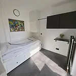 Апартаменты 2 Bed With Sea View Остенде