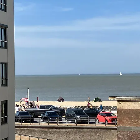 2 Bed With Sea View Oostende